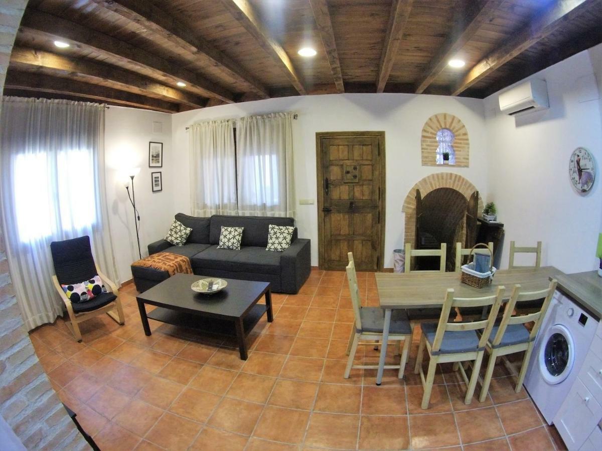 Apartamento Los Arcos Cobisa Exterior photo